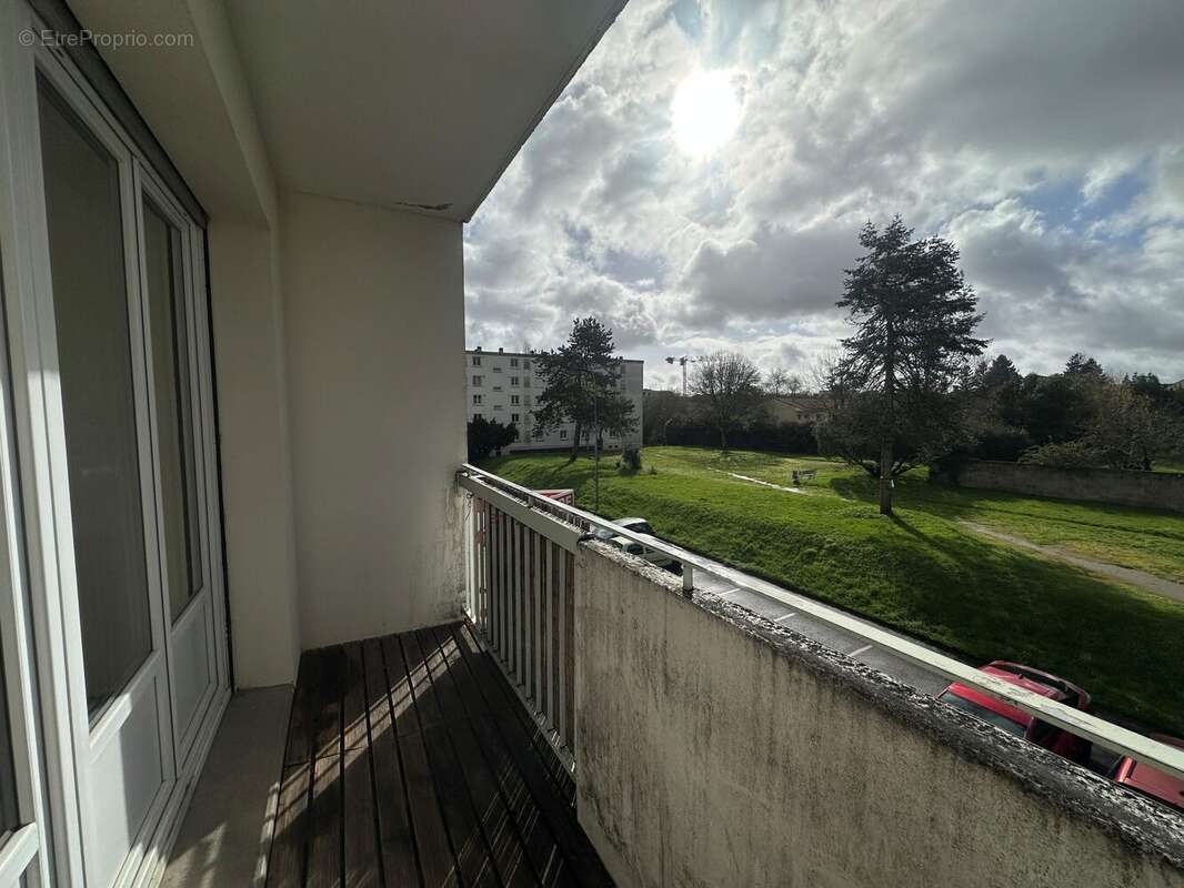 Appartement à REZE