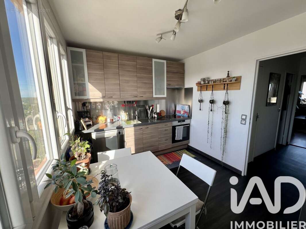 Photo 2 - Appartement à CANTELEU