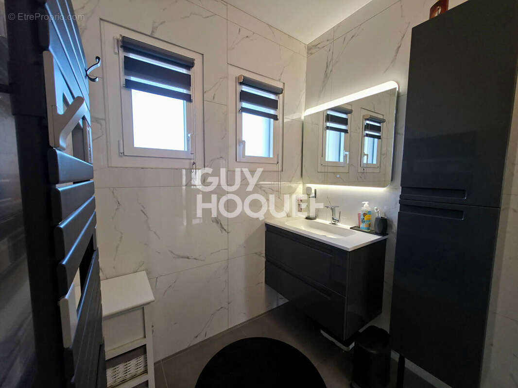 Maison à MONTVERDUN