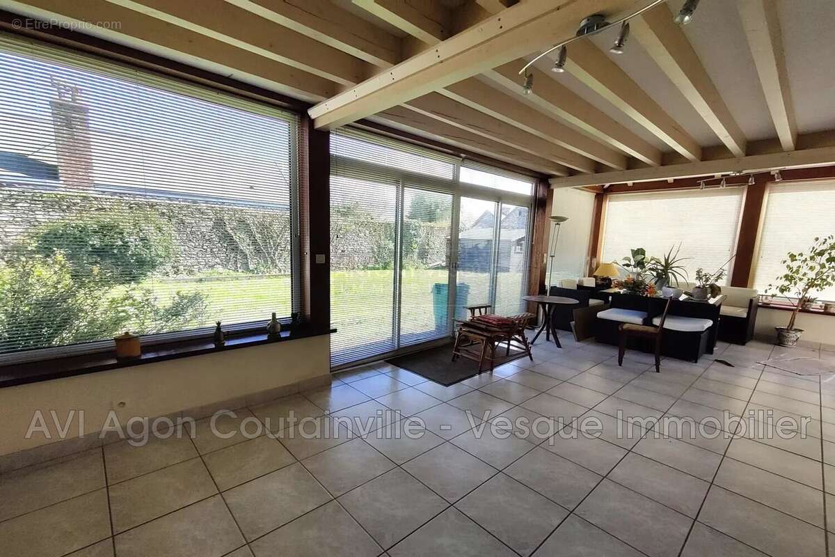 Maison à AGON-COUTAINVILLE