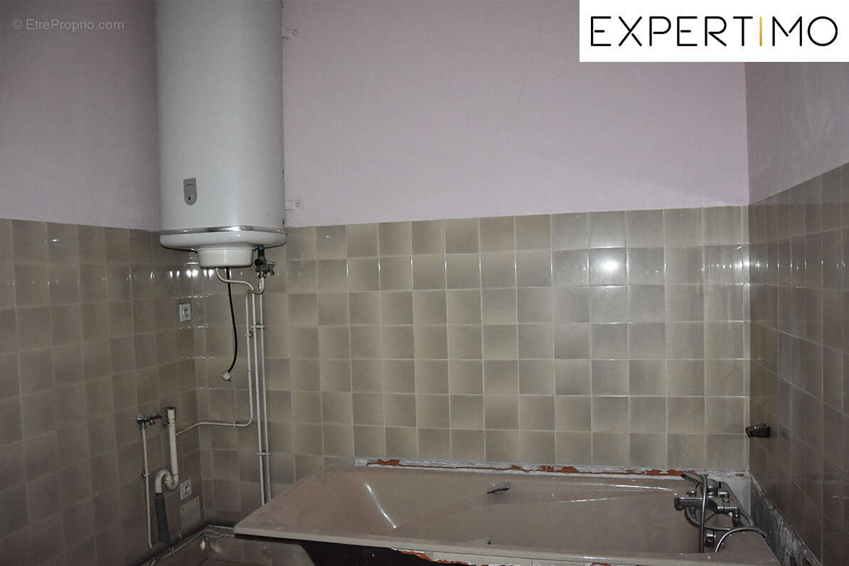 Maison à SAINT-ELOY-LES-MINES