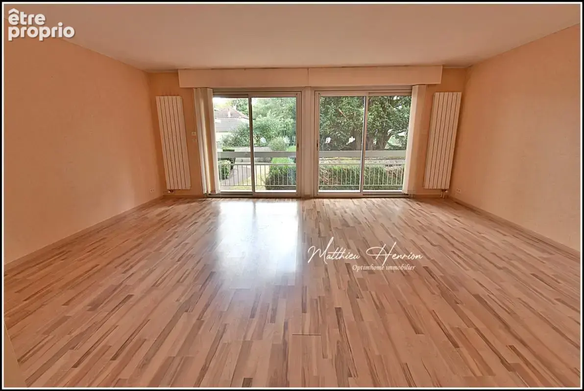 Vreux centre – appartement lumineux de 98 m² avec 3 chambres, balcon et ascenseur - photo 3