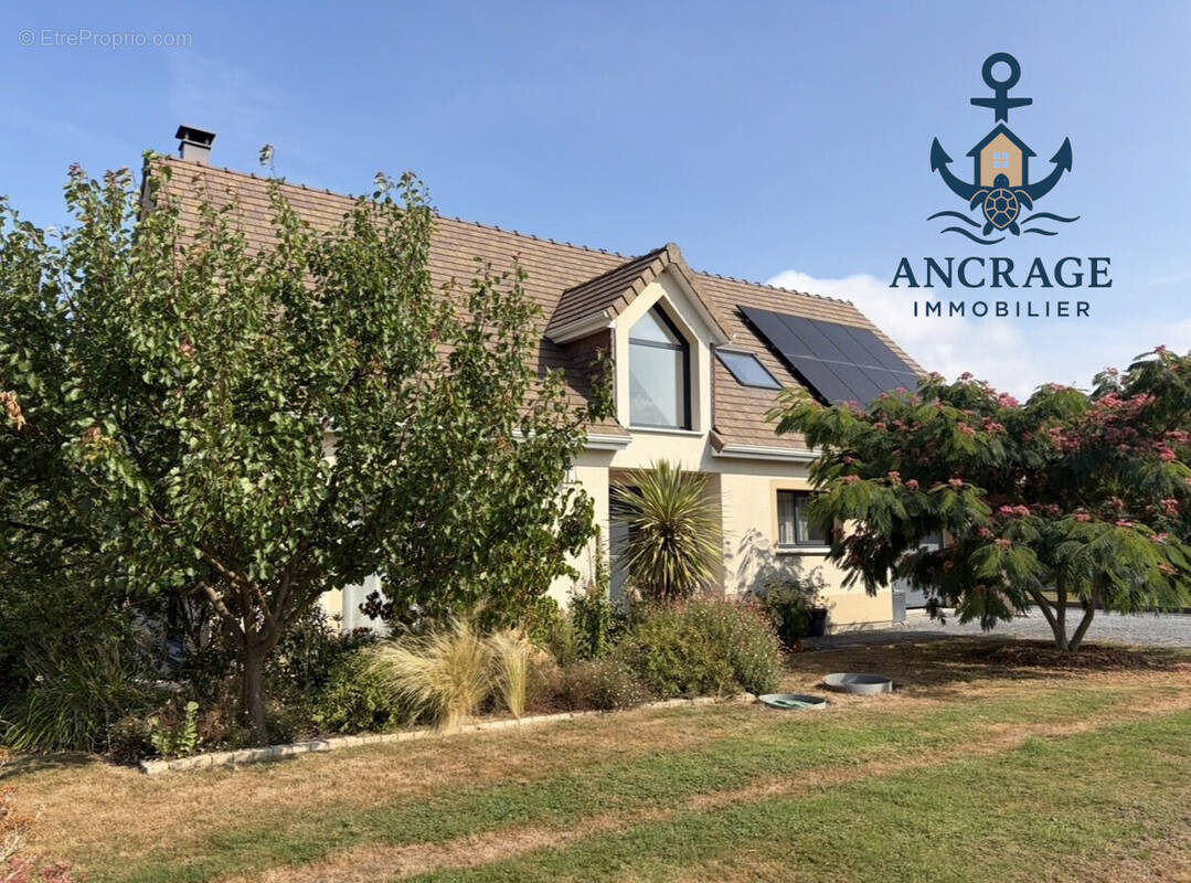 Maison à FIQUEFLEUR-EQUAINVILLE