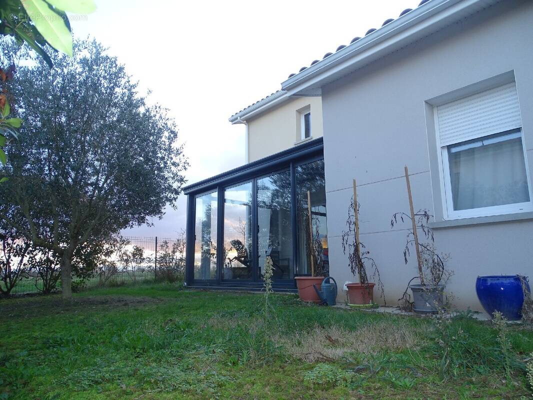 Maison à FONTENILLES