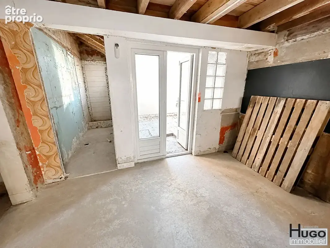Bordeaux bastide- proche avenue thiers- tramway a et e: thiers - benauge- plateau 63m² a renover + cour 8m² ! - photo 2