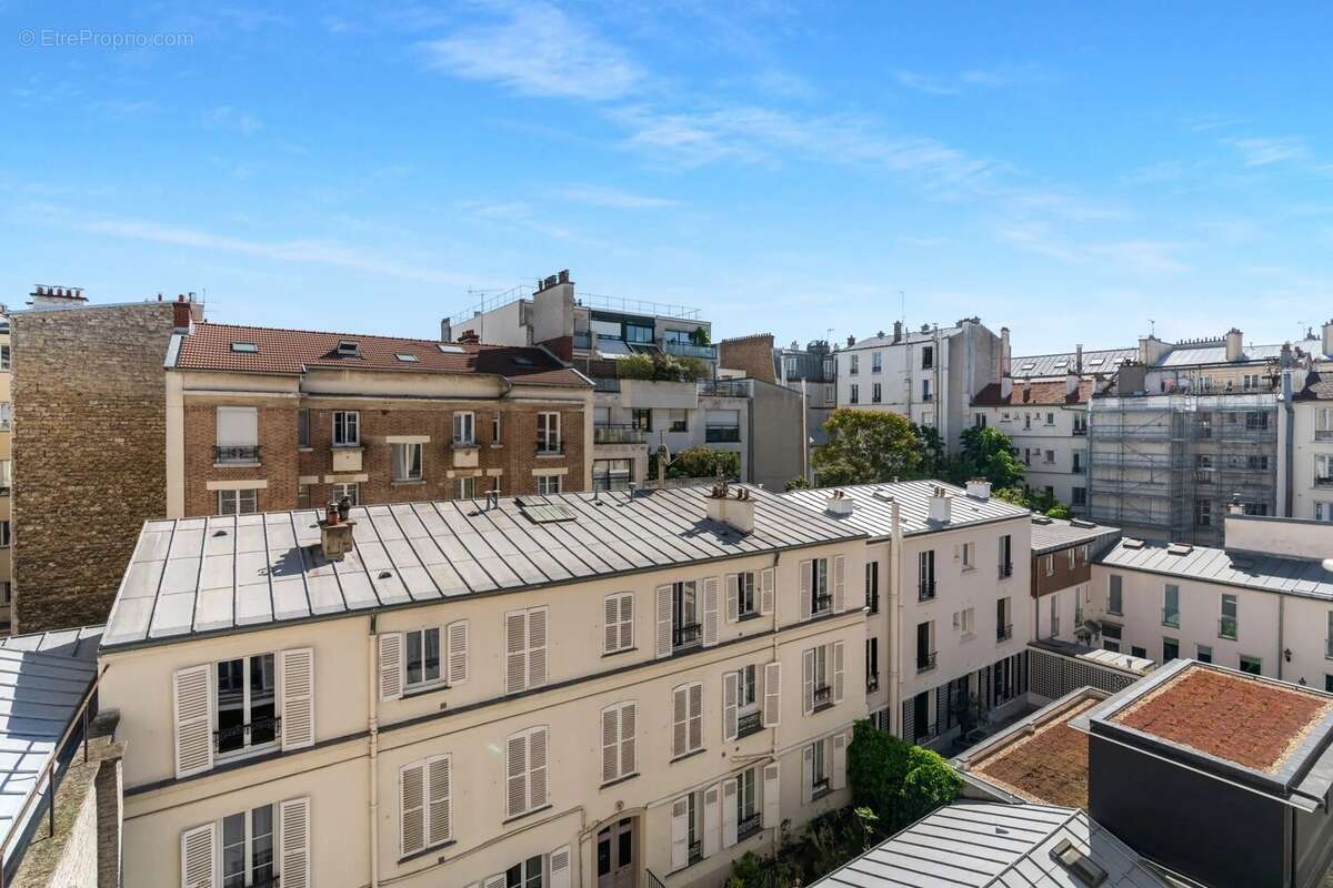 Appartement à LEVALLOIS-PERRET