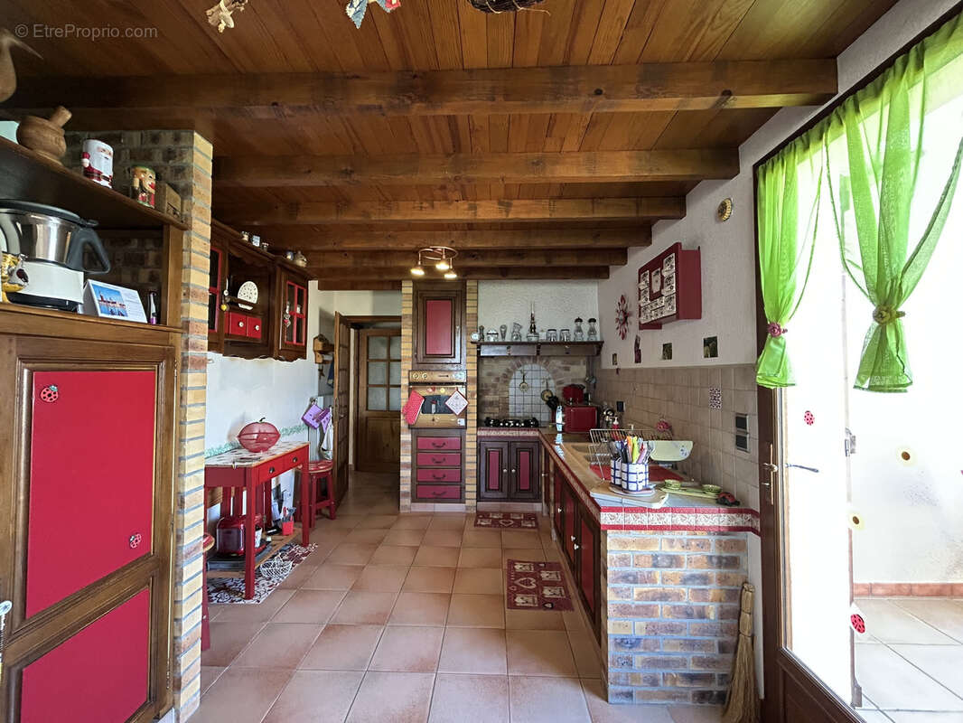 EXCLUSIF IMMOBILIER EN GASCOGNE, 4km de la mairie d'Auch, villa 125 m2 avec piscine - photo 8