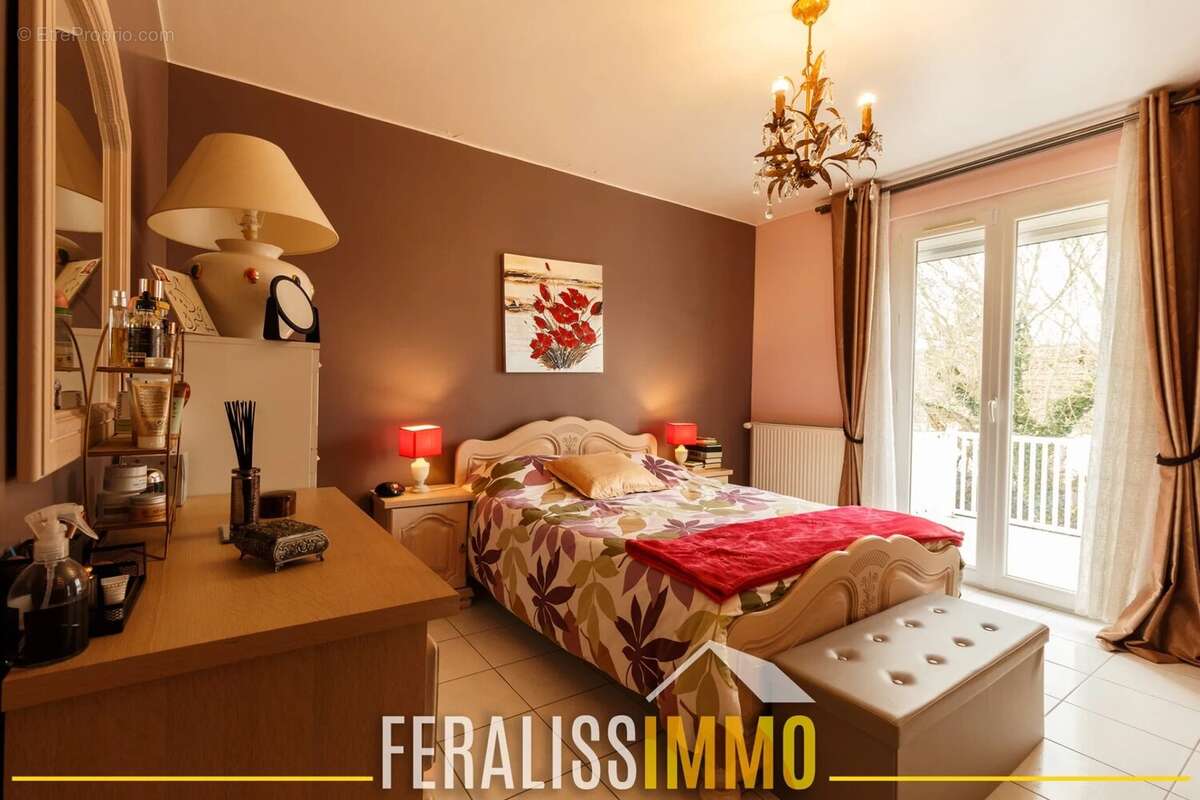 Maison à COURDIMANCHE