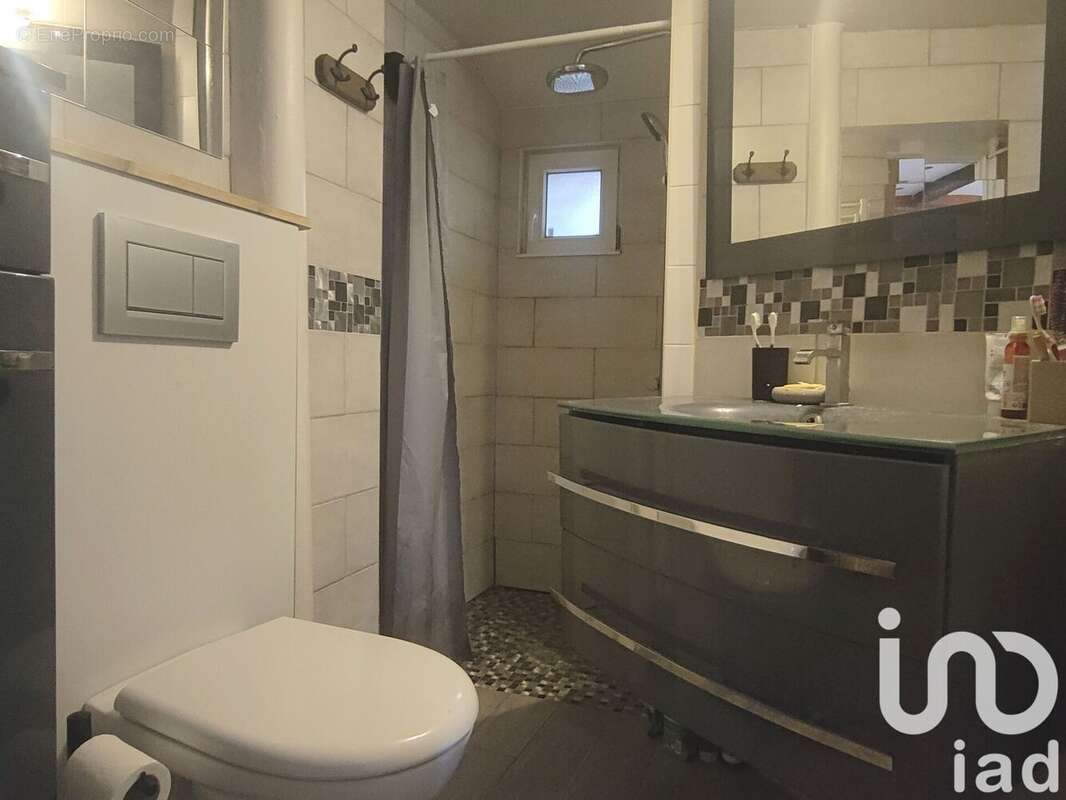 Photo 8 - Maison à LA CELLE-LES-BORDES