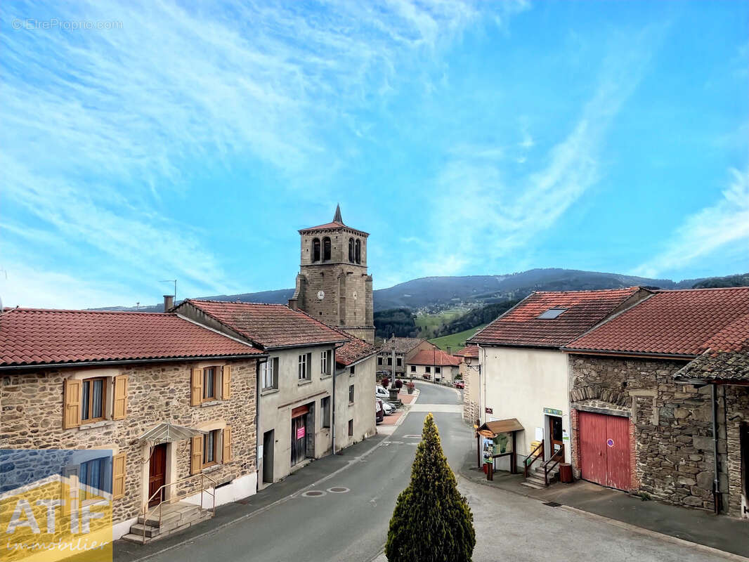 Maison à SAINT-JUST-EN-BAS