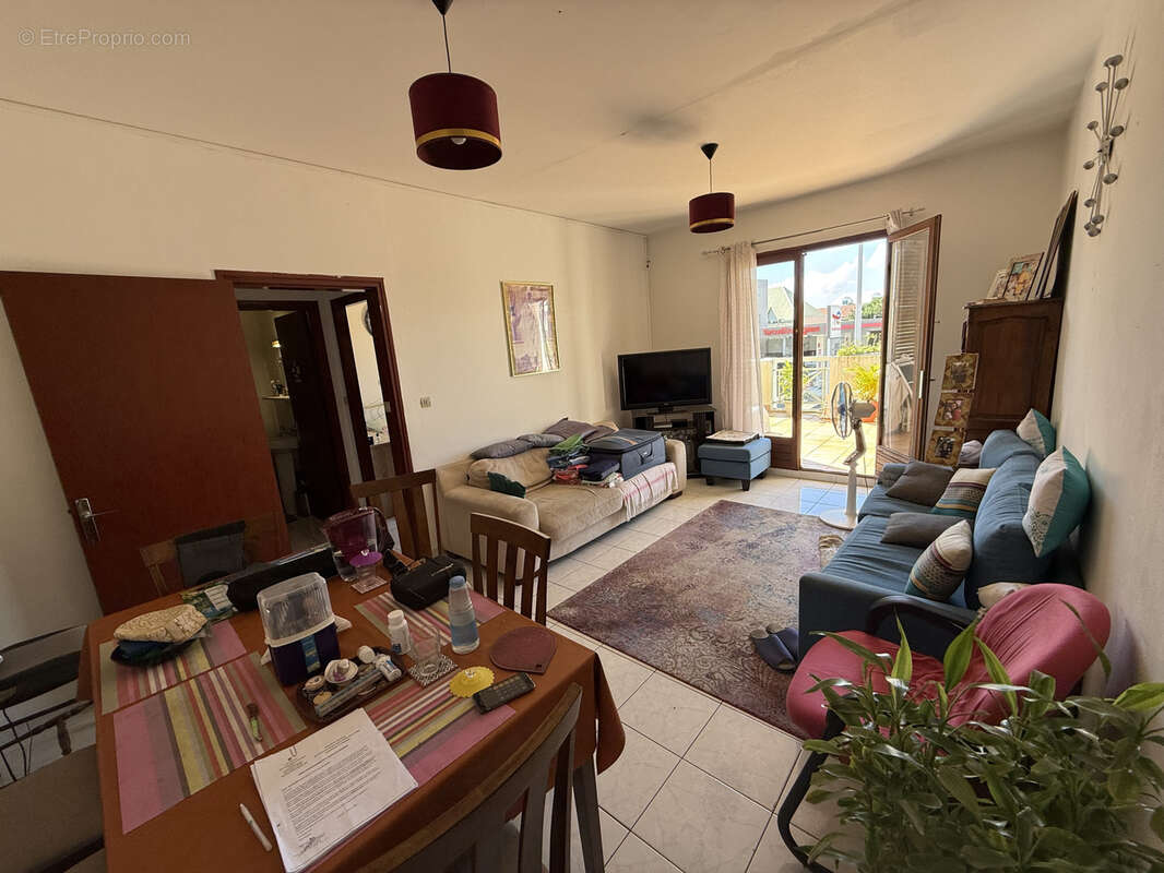 Appartement à SAINT-DENIS