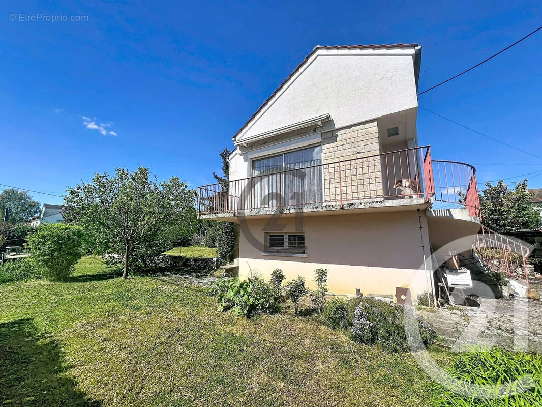 Maison à AUXERRE