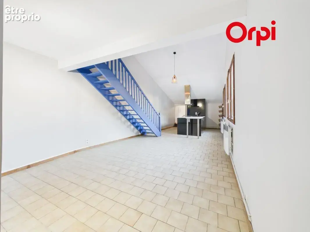 Appartement BERNAY 4 pièces 95 m² - photo 2