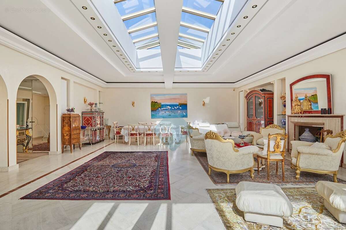 Appartement à PARIS-11E