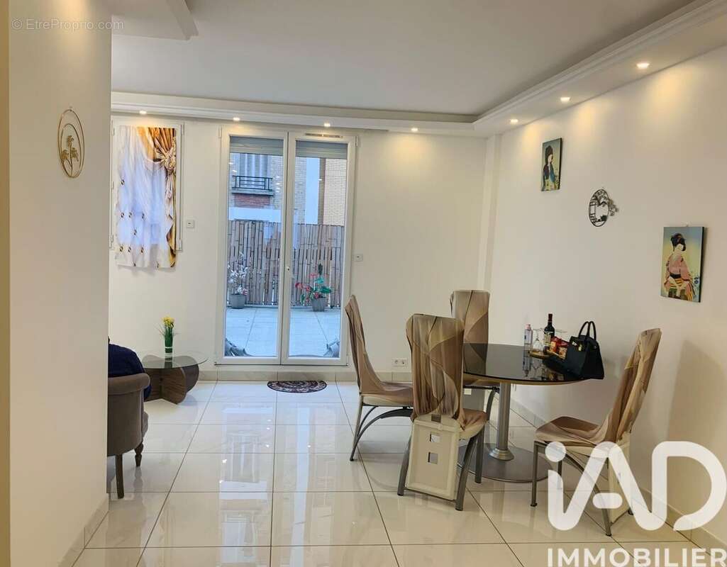 Photo 2 - Appartement à BOULOGNE-BILLANCOURT