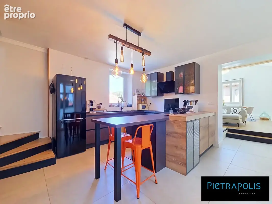 Maison 4 pièces 118 m² à vendre à Sainte-Foy-Les-Lyon (69110) - photo 8