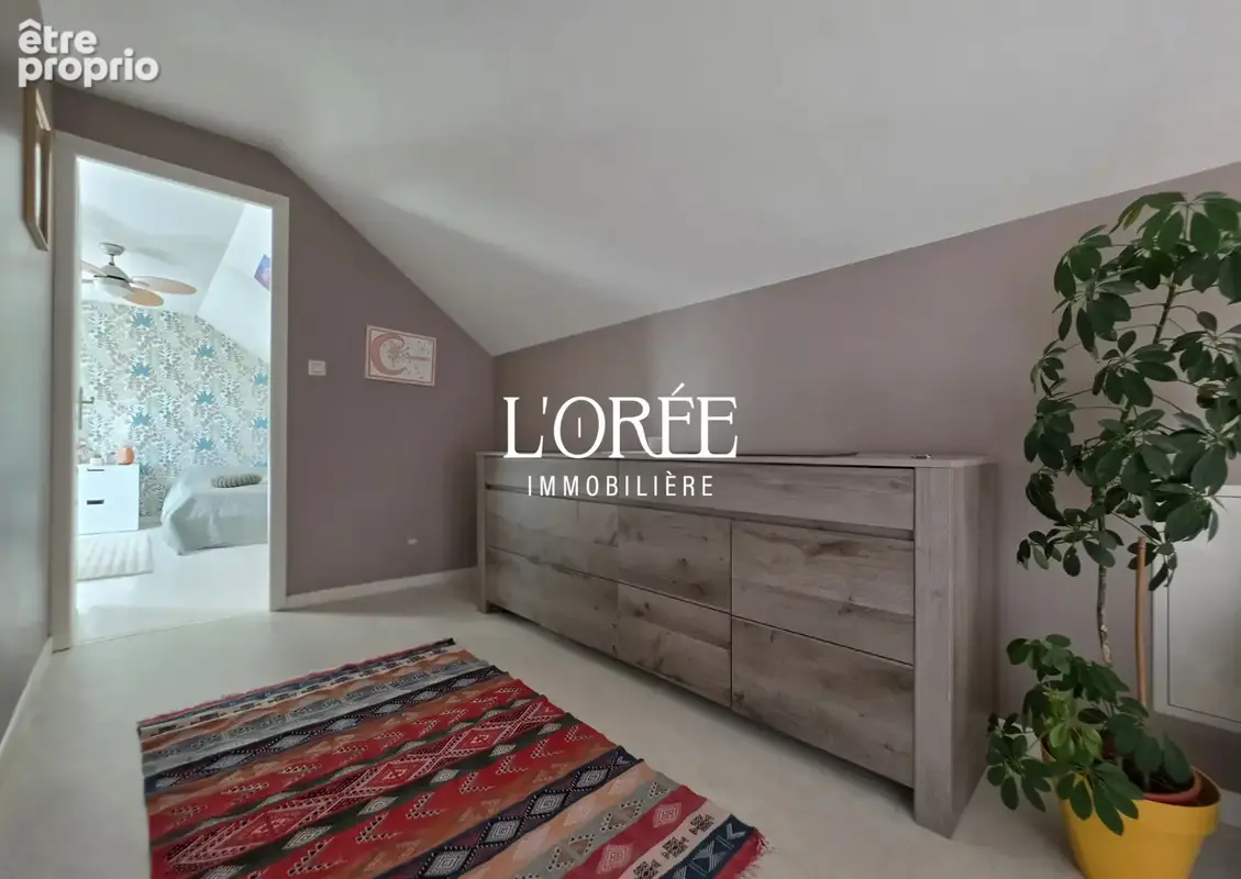 Pavillon individuel en brique - semi plain pied - 140m2 - 4 chambres - jardin  - garage - photo 10