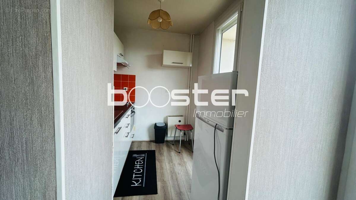 Toulouse Roseraie – Studio 26,86 m² au 6e étage avec ascenseur, coin cuisine accès au balcon avec une vue dégagée - photo 4
