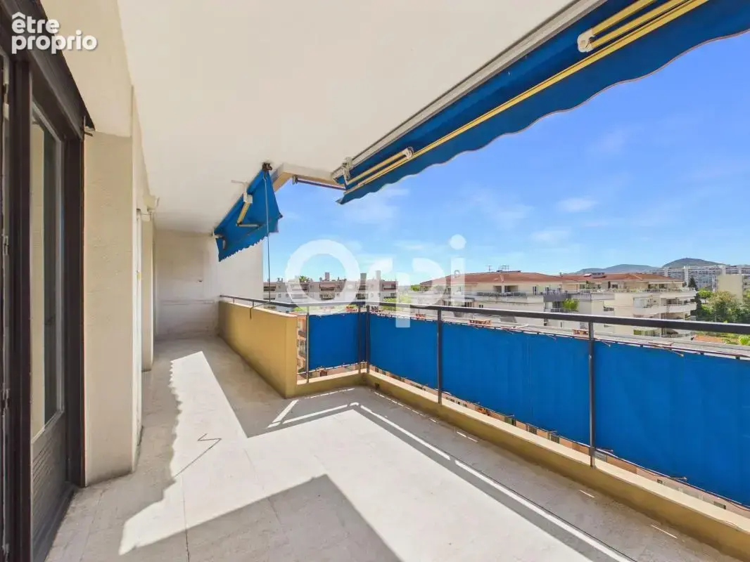 Appartement t3 - 86m2 - stationnement/ cave - centre ville - traversant - dernier étage - photo 13