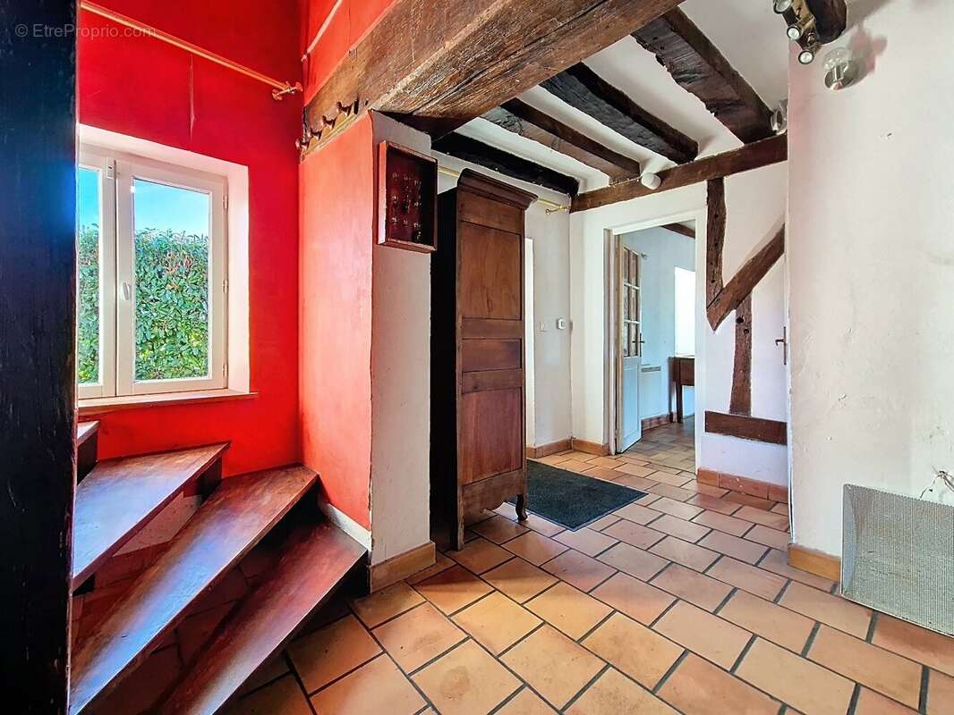 Maison à NOGENT-SUR-VERNISSON