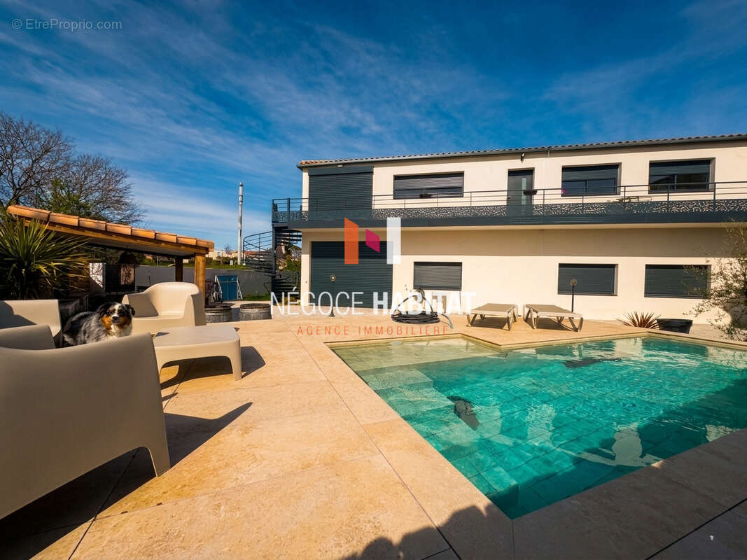 Appartement à JUVIGNAC