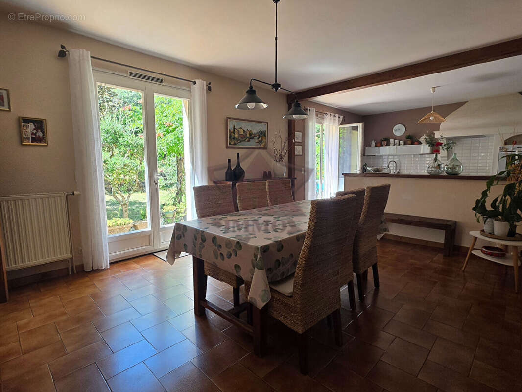 Grande maison familiale avec 6 chambres - photo 6