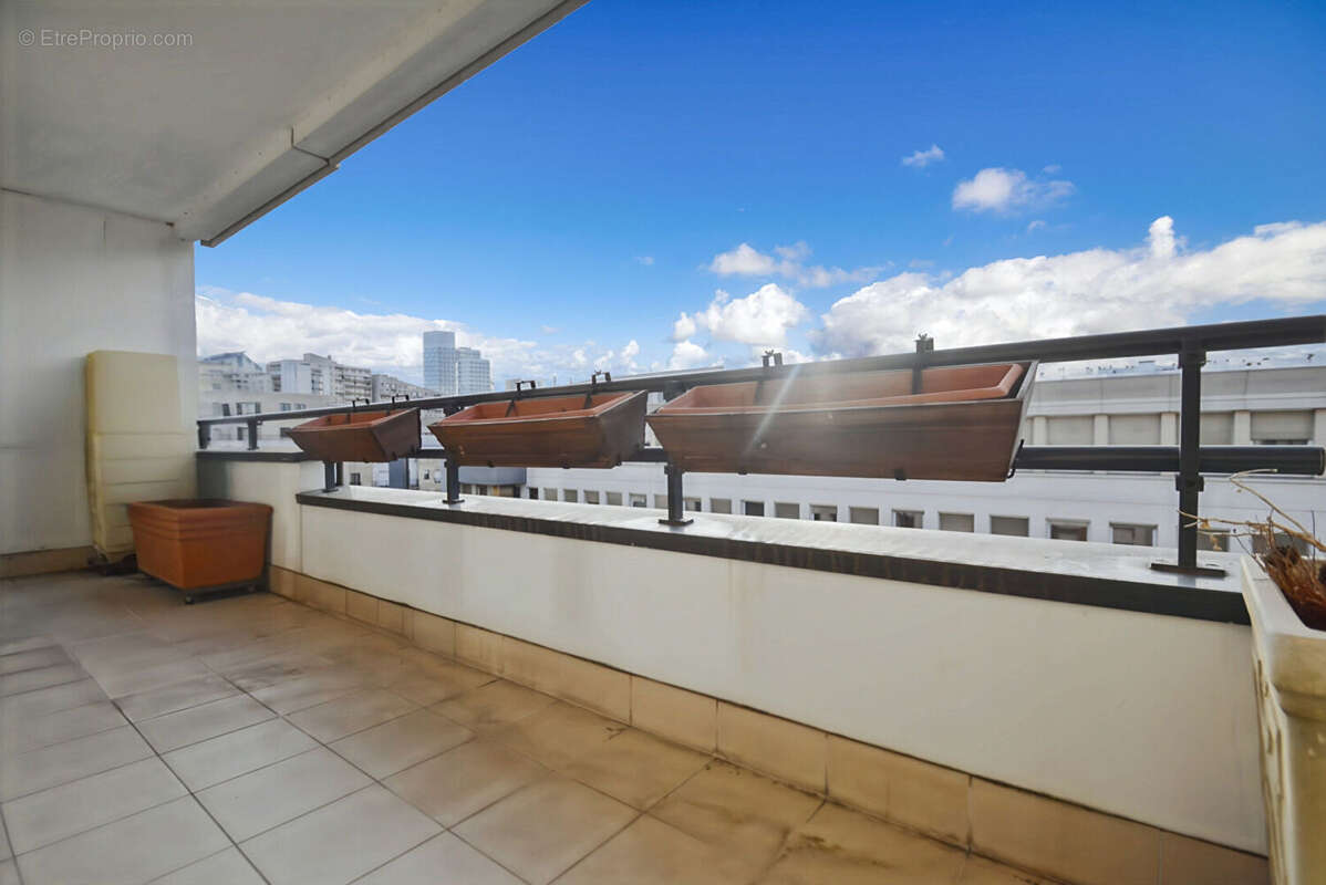 Appartement à BOULOGNE-BILLANCOURT