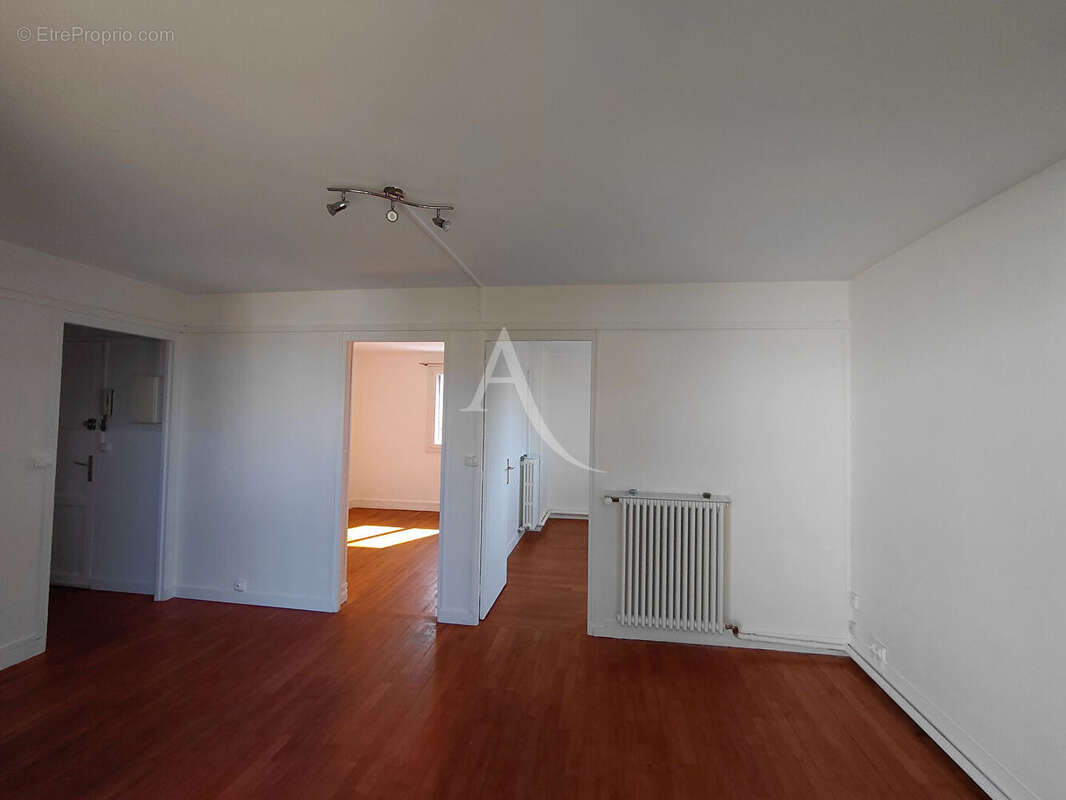 Appartement Conflans Sainte Honorine 3 pièce(s) 45 m2 - photo 2
