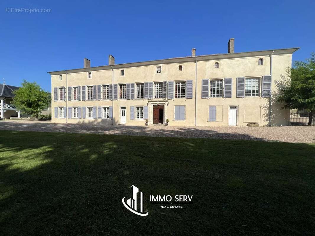 Maison à CHAMPEY-SUR-MOSELLE