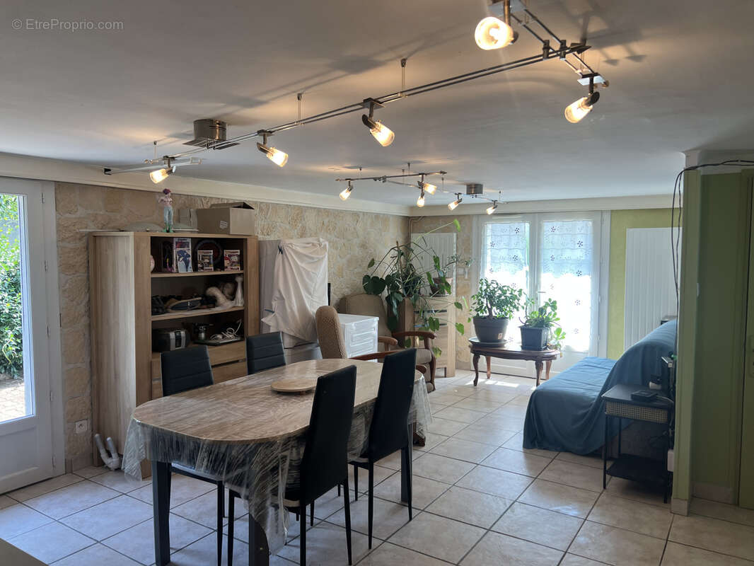 Maison divisé en deux logements - photo 8