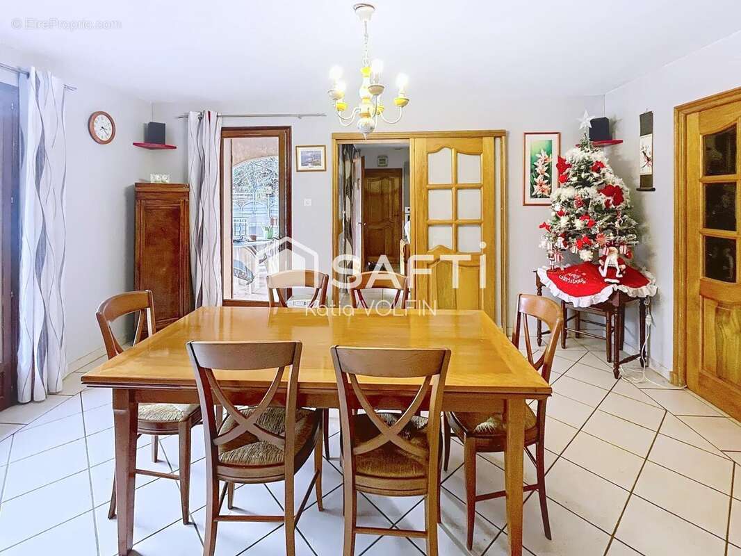 Photo 2 - Maison à AURIOL