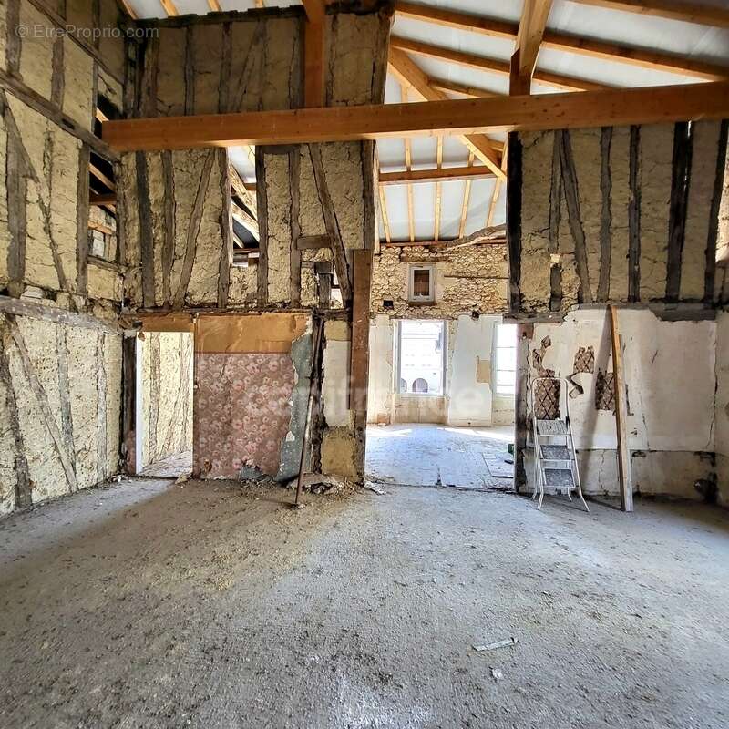 Appartement à SAINT-CLAR