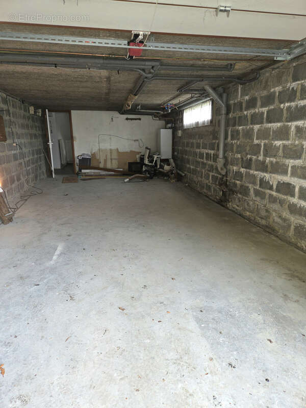 Maison à AULNOYE-AYMERIES