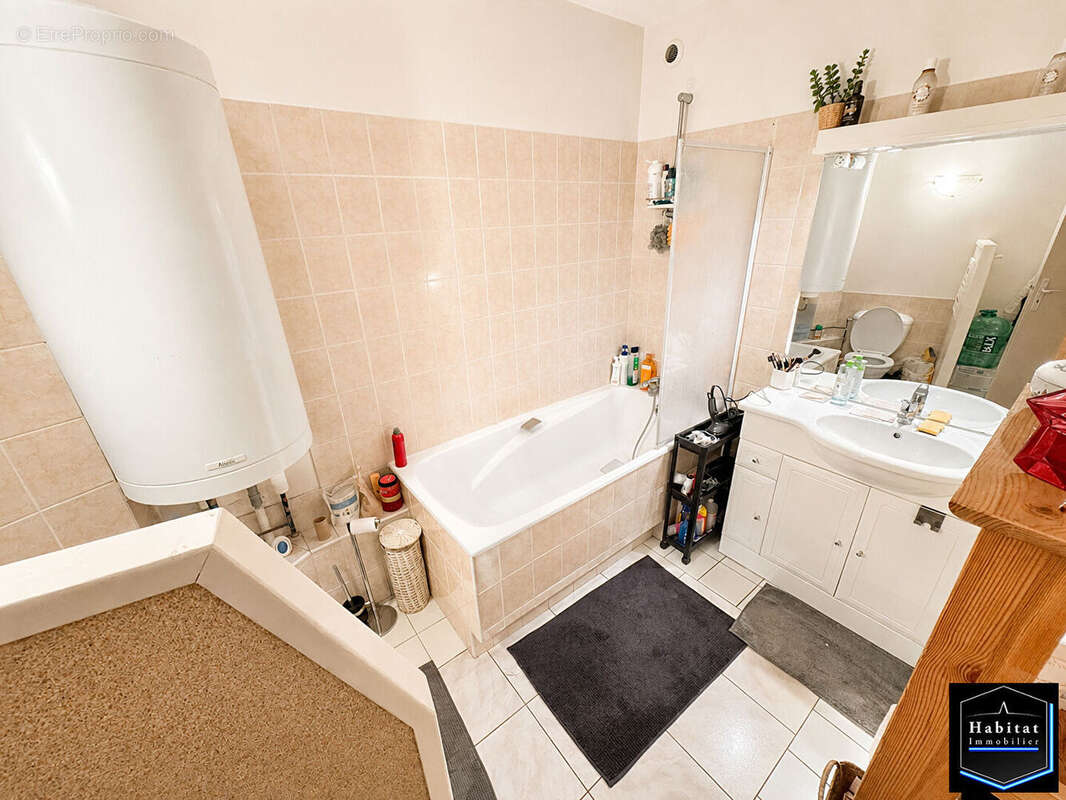 Appartement à MONTGE-EN-GOELE