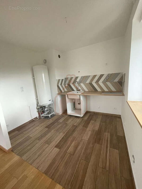 Appartement à THIAIS