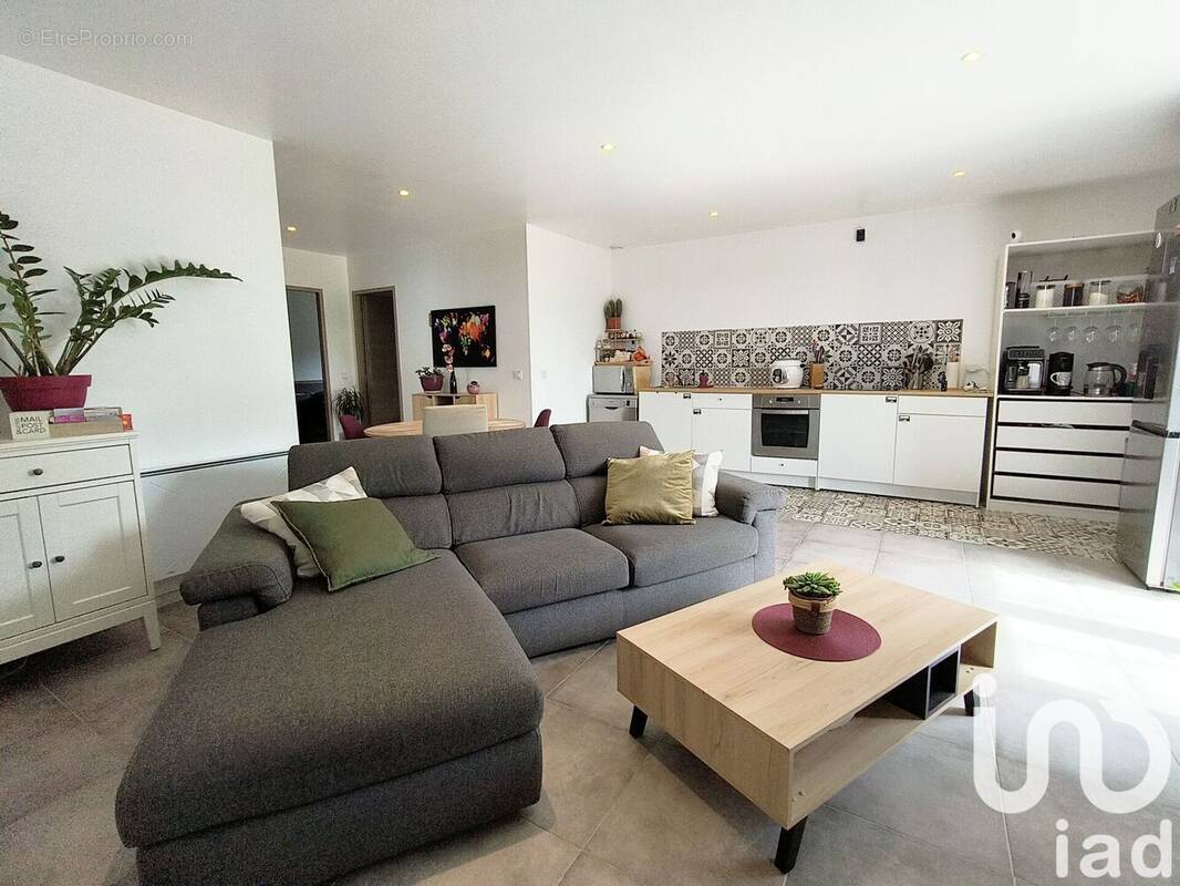 Photo 1 - Appartement à SAINT-LAURENT-DE-CHAMOUSSET