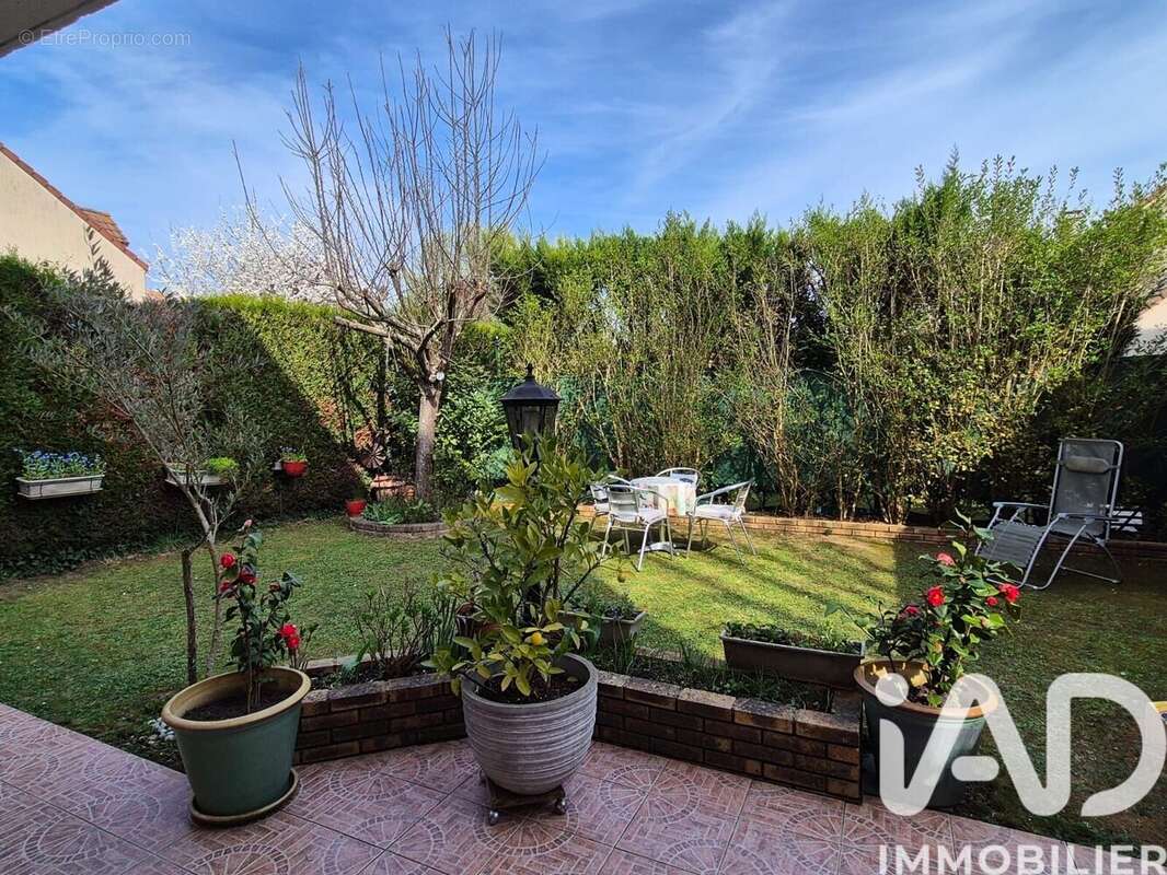 Photo 3 - Maison à SAINT-PIERRE-DU-PERRAY