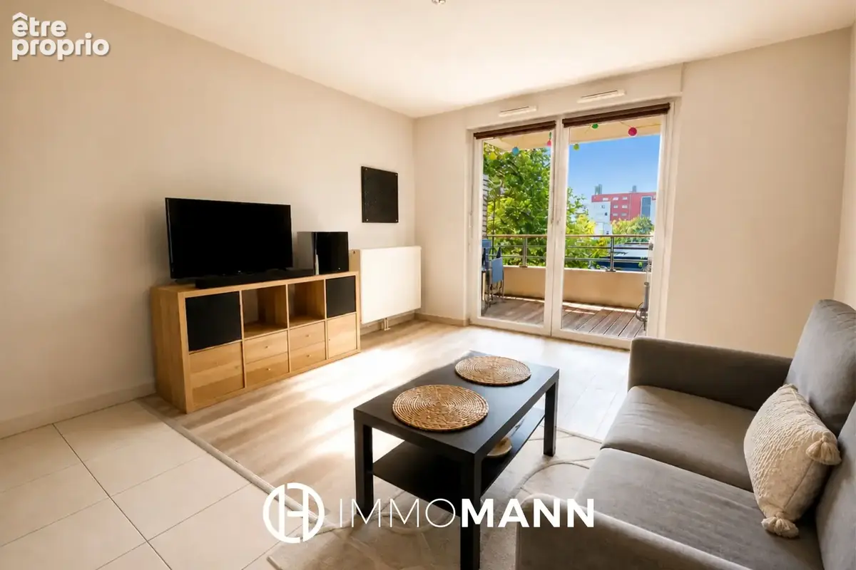 Studio avec balcon à deux pas du tram - Meinau - photo 2