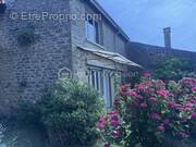 Maison à L'ECHELLE