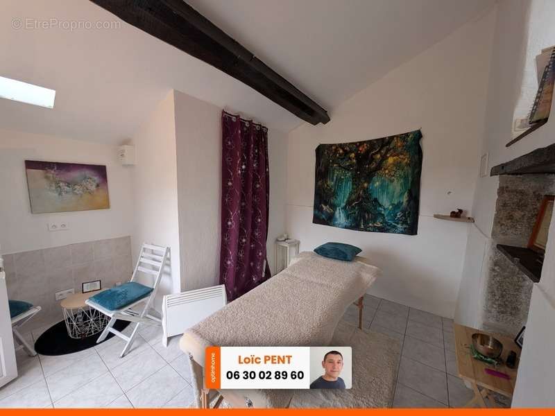 Maison à LE MAYET-DE-MONTAGNE