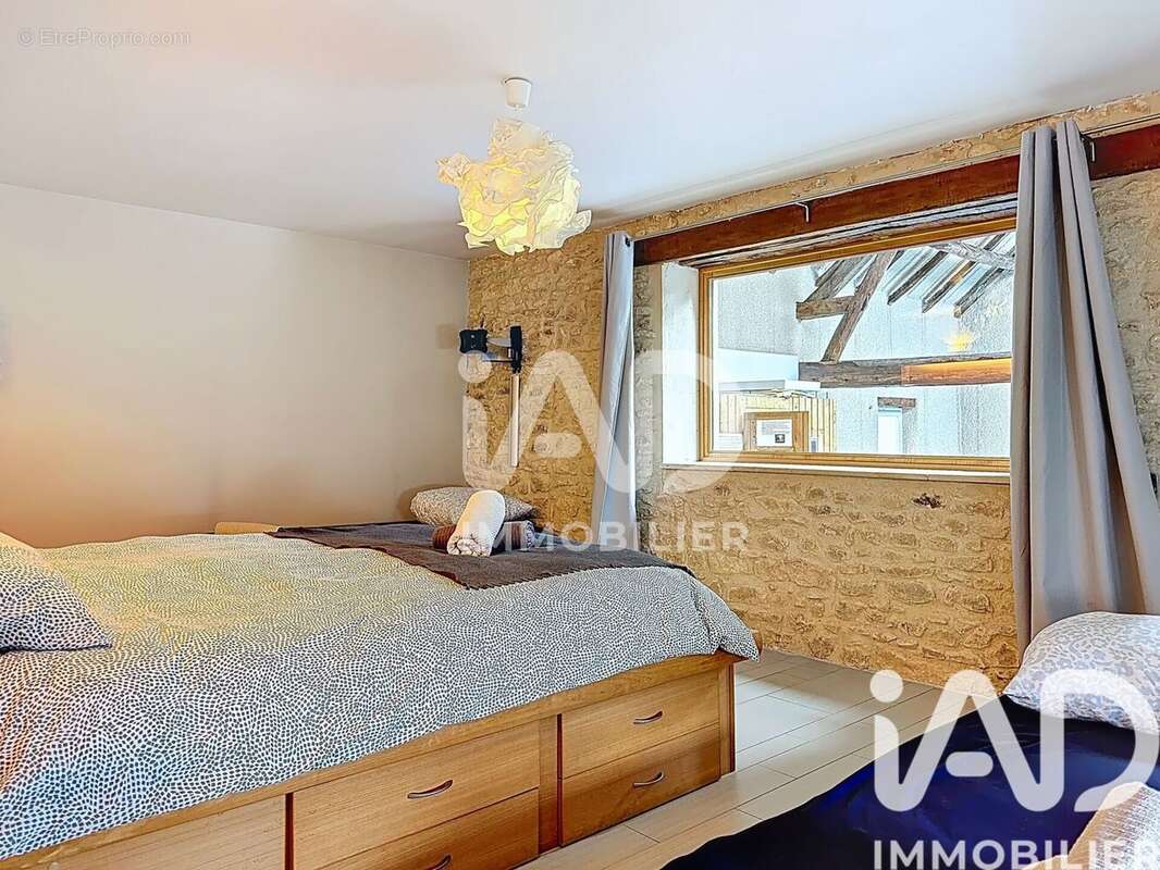 Maison 360 m² à Andelu  - photo 9