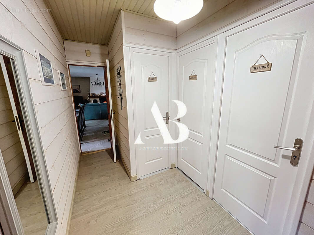 Maison à LA CHAPELLE-RABLAIS