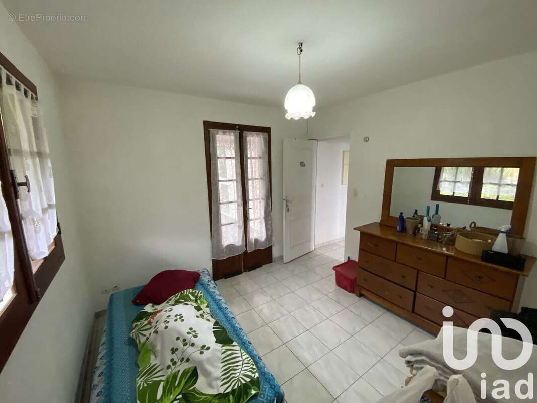 Maison 90 m² à Les Avirons  - photo 9
