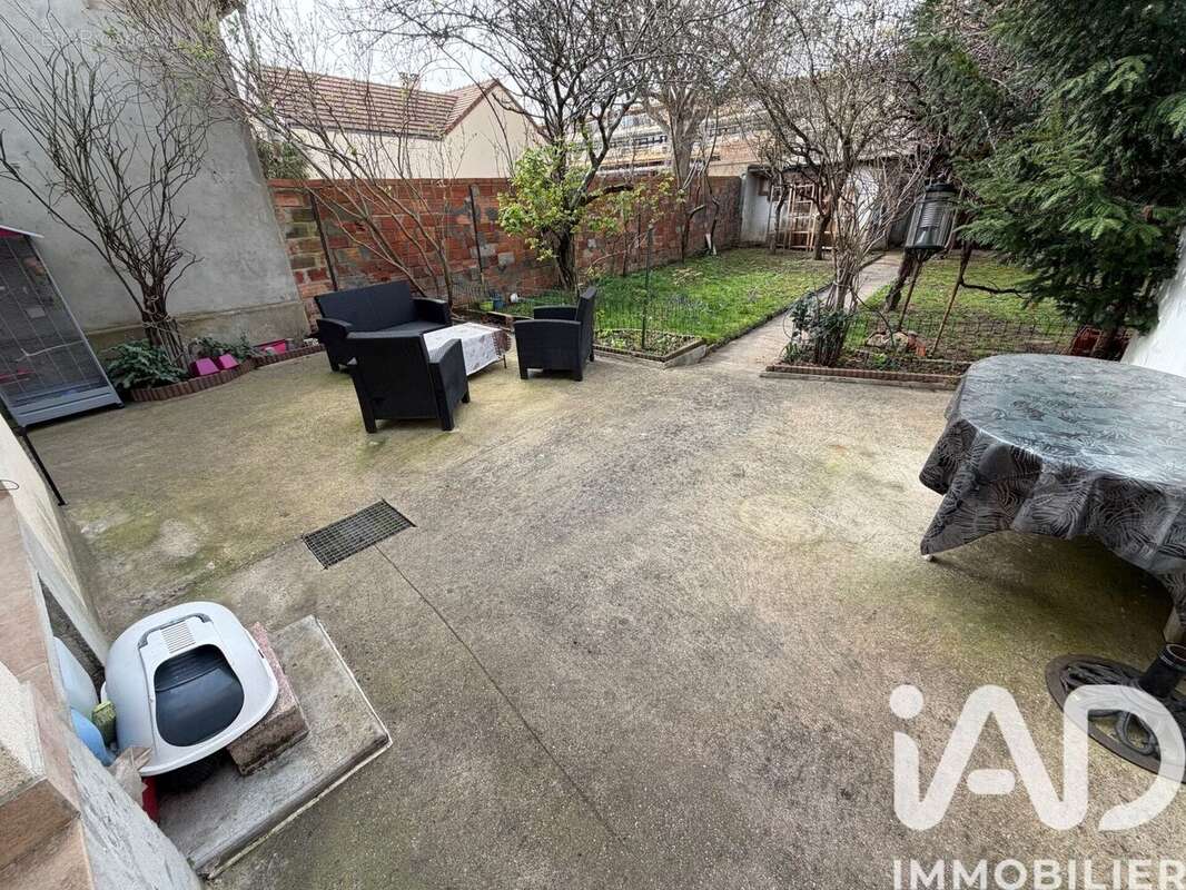 Photo 3 - Maison à VILLENEUVE-LE-ROI