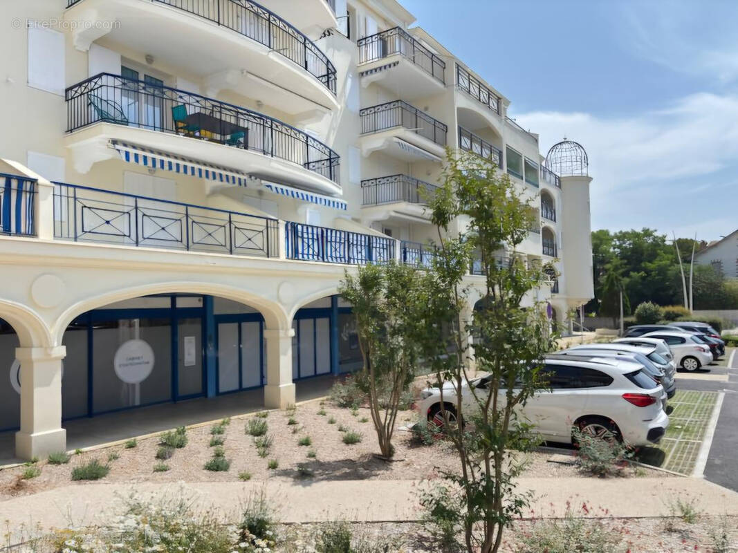 Appartement à VAUX-SUR-MER