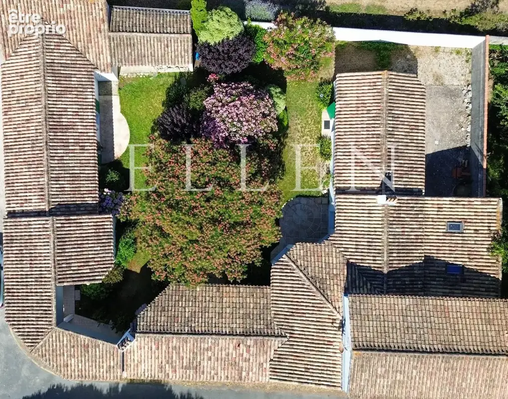 Maison à LE BOIS-PLAGE-EN-RE