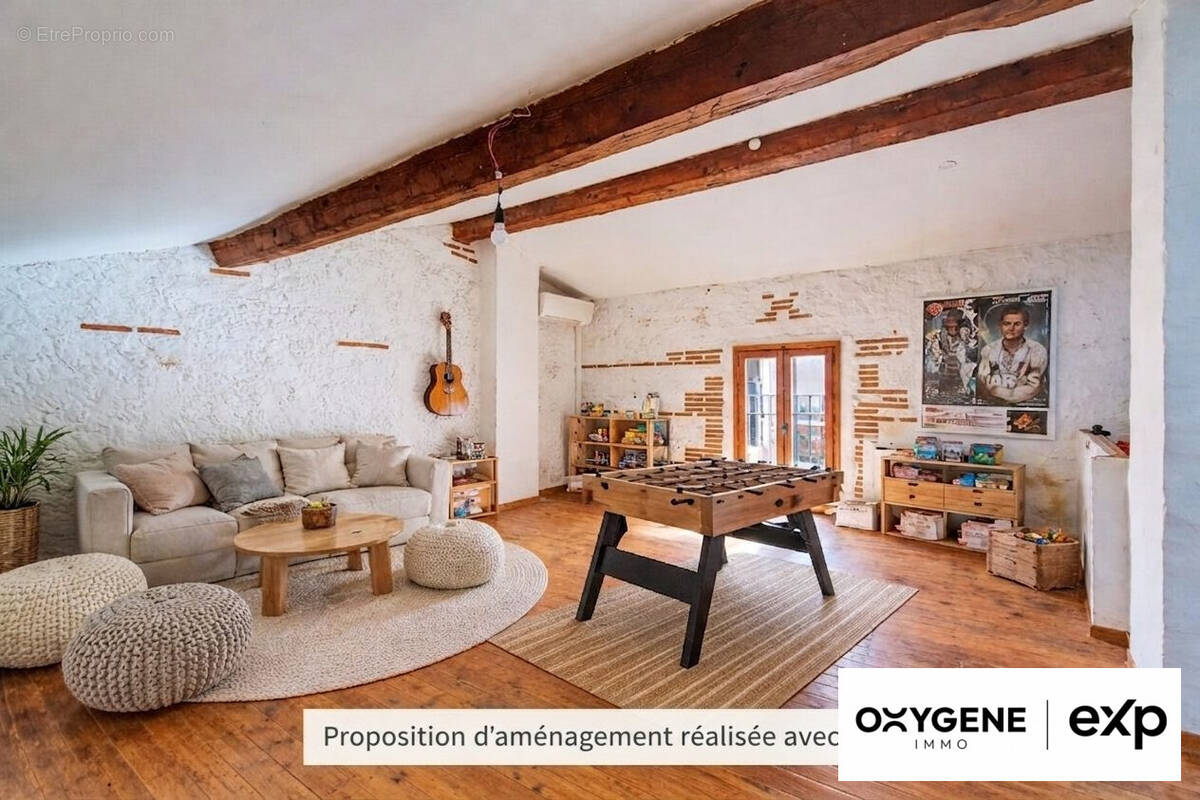 Maison à SAINT-ESTEVE