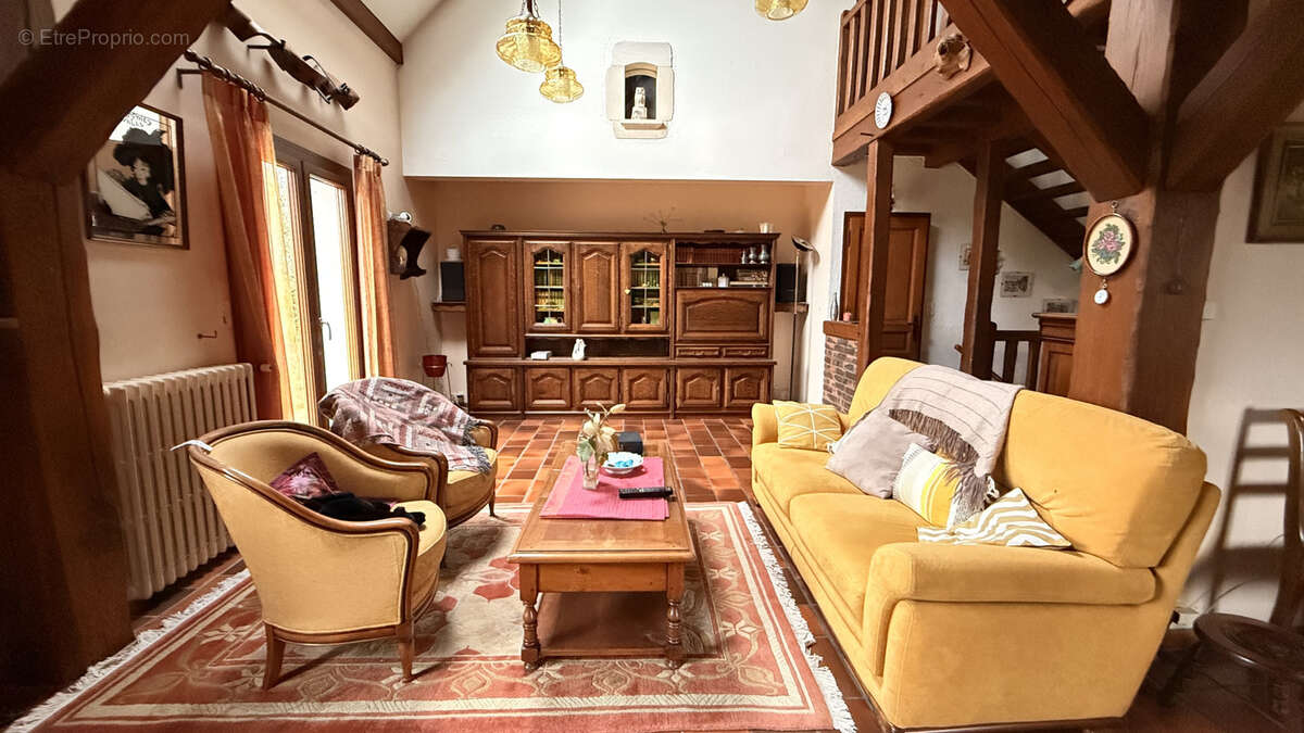 Maison à SAINT-CYR-EN-VAL