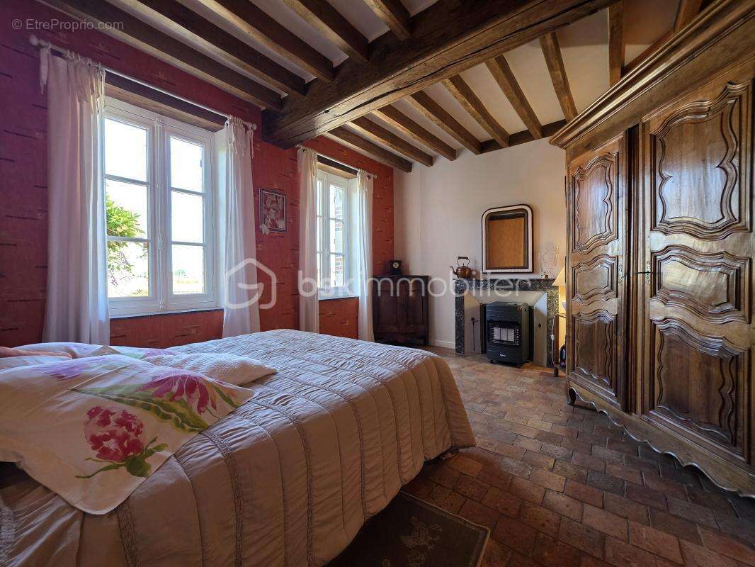 Propriété d'exception de 240m² 8 pièces - photo 9