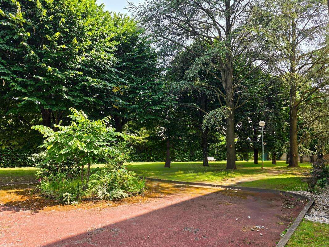 Appartement à CALUIRE-ET-CUIRE